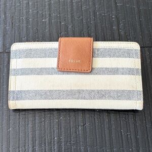 Fossil Black and Cream Striped Wallet
